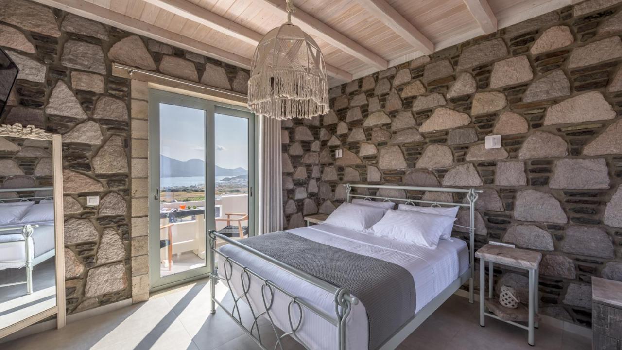 Hilltop Suites Milos Mytakas Екстер'єр фото