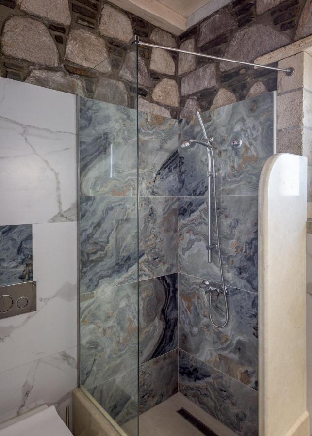 Hilltop Suites Milos Mytakas Екстер'єр фото