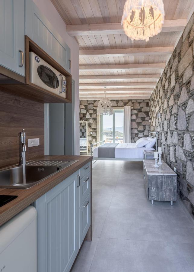 Hilltop Suites Milos Mytakas Екстер'єр фото