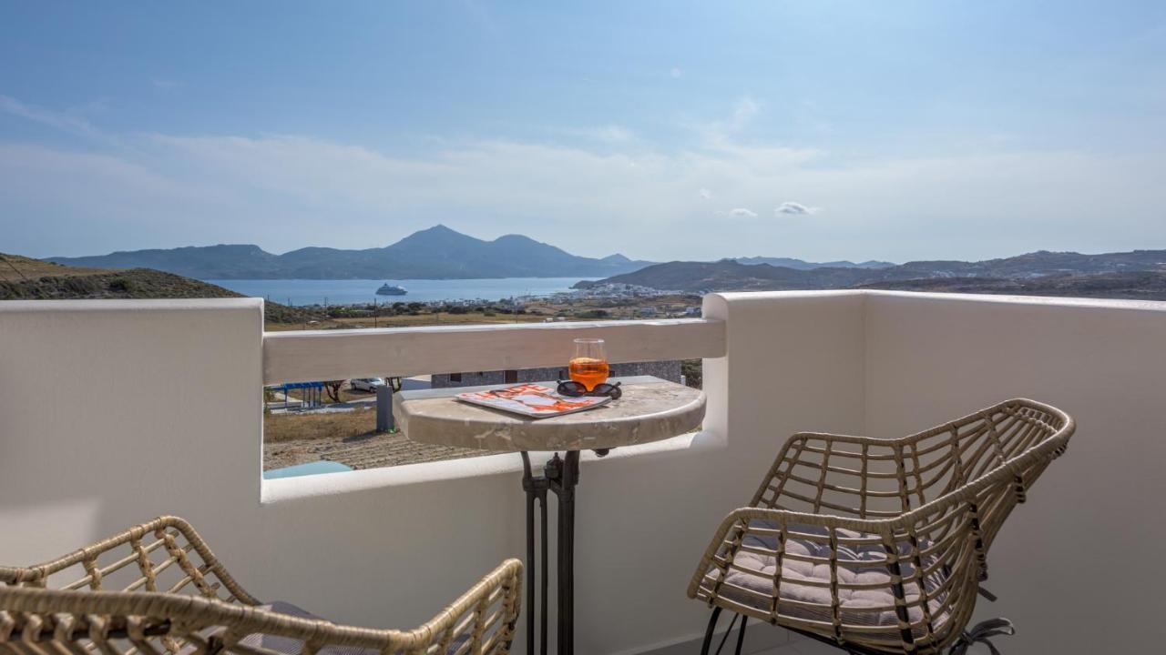 Hilltop Suites Milos Mytakas Екстер'єр фото