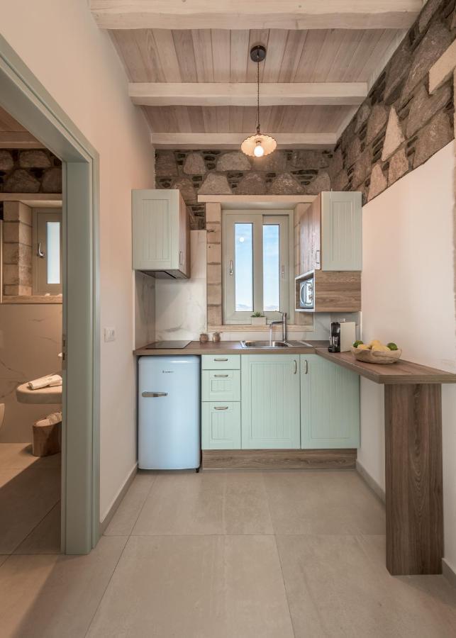 Hilltop Suites Milos Mytakas Екстер'єр фото