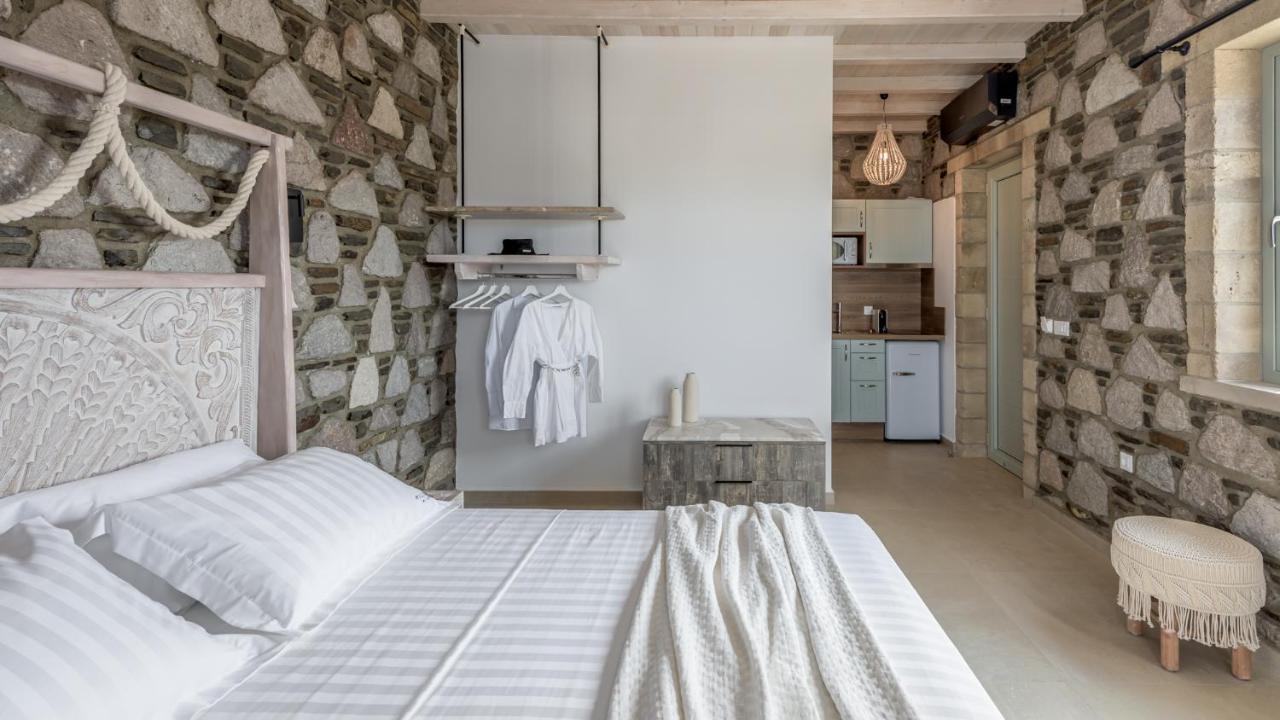 Hilltop Suites Milos Mytakas Екстер'єр фото