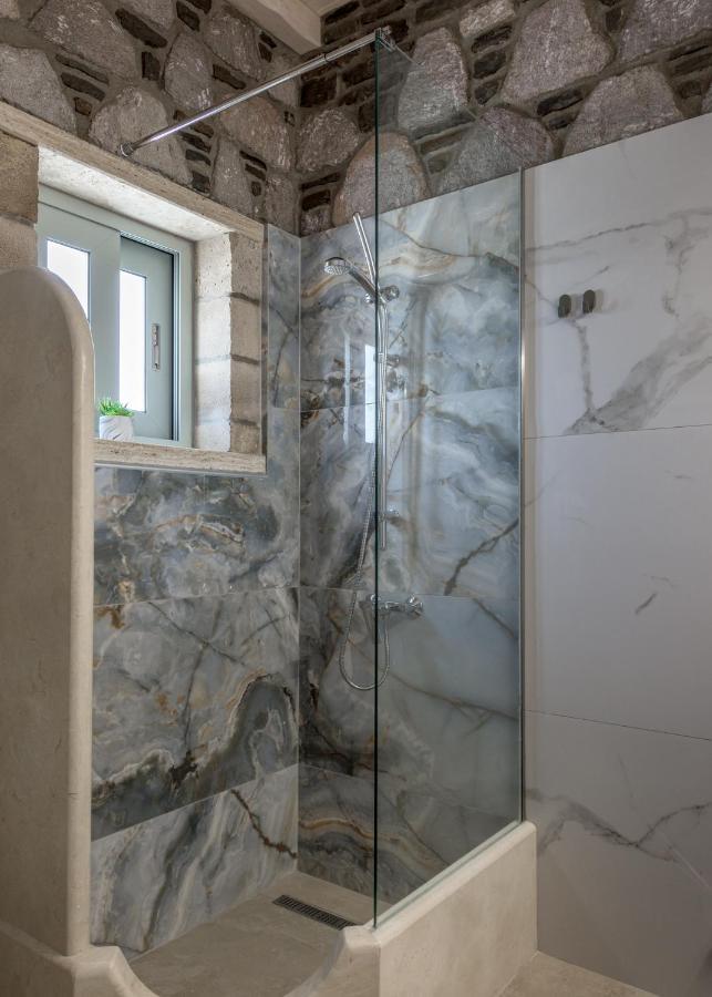 Hilltop Suites Milos Mytakas Екстер'єр фото